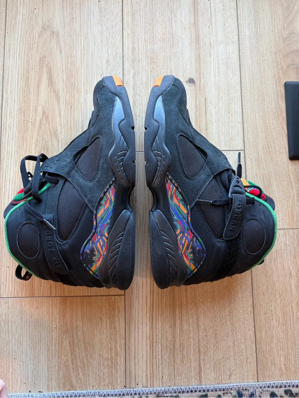 Jordan 8 Retro Tinker Air Raid